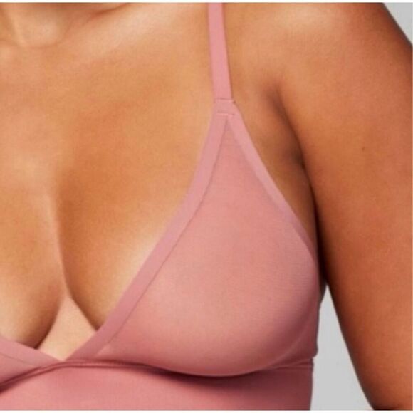✨SOMA Mesh Triangle Sz Medium Bra Bralette With Get-A-Grip Straps in Clay Rose✨ - Picture 3 of 6
